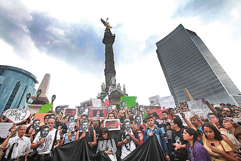 A nivel nacional, reporteros, activistas y la comunidad en general realizaron diversas marchas y manifestaciones en entidades como Veracruz, Guerrero, Jalisco, Nuevo León, Oaxaca y el Distrito Federal, por el asesinato de Rubén Espinosa (ADRIÁN HERNÁNDEZ)
