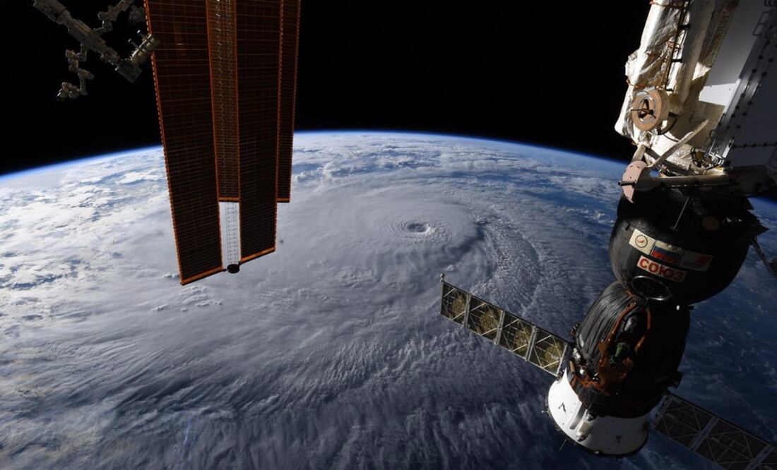 La Estación Espacial Internacional se encuentra a 400 kilómetros encima de nuestro planeta.
Foto: EFE / NASA