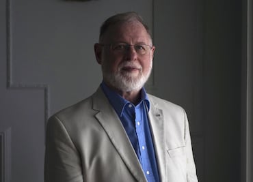 México me da material para el pensamiento: Alberto Manguel