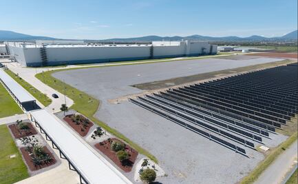Audi pone en marcha un parque fotovoltaico en Puebla; cuenta con 8 mil 424 paneles solares