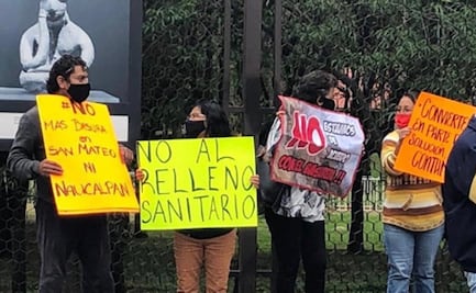 Pobladores bloquean carretera Naucalpan-Toluca; acusan proliferación de tiraderos clandestinos