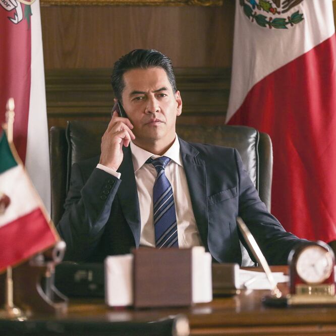 Porras explora el lado de la corrupción con su personaje de Ernesto Martínez. TELEMUNDO INTERNACIONAL
