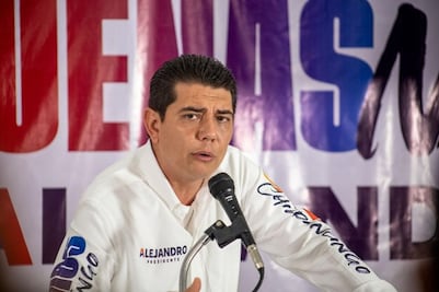 Diputados rinden minuto de silencio en memoria del alcalde de Chilpancingo; exigen intervención del gobierno federal en Guerrero