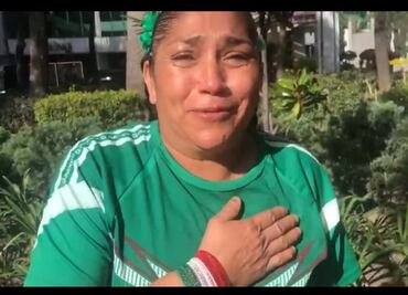 “Duele pero aquí estamos”, aficionados lamentan en el Ángel derrota de México ante Argentina