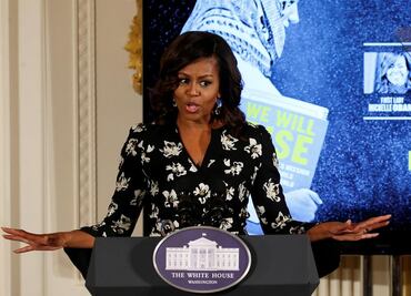 Trato de Trump hacia las mujeres no es normal: Michelle Obama