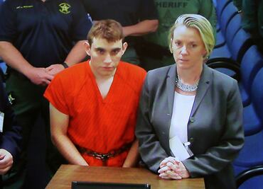 FBI admite que falló en investigar denuncia sobre el atacante de Florida