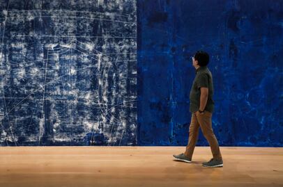 El artista ecuatoriano Ronny Quevedo en un "Cara a cara" con su pasado y su presente