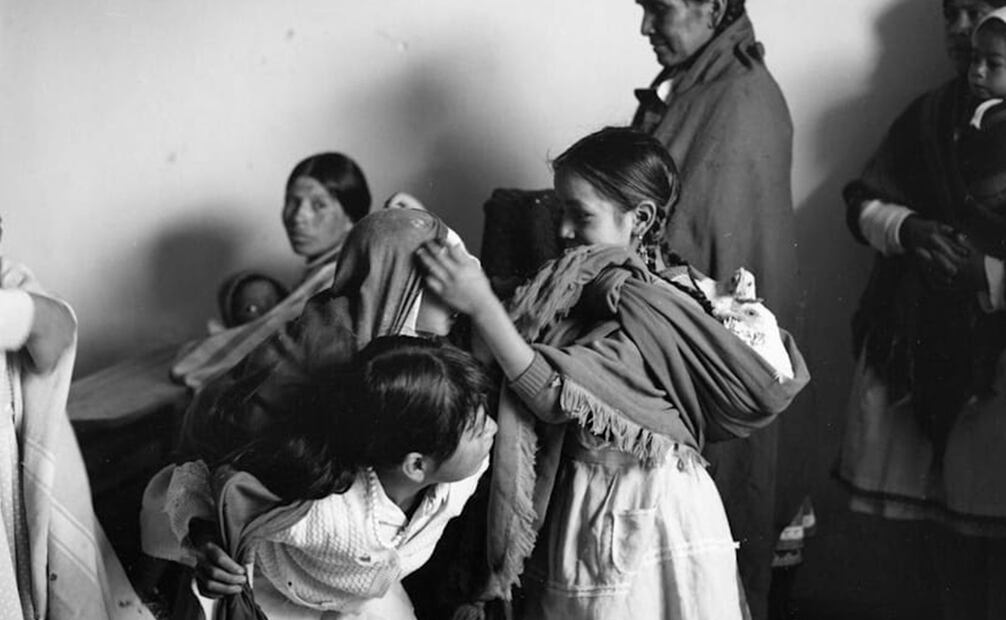 “Mariana Yampolsky: Mujer Mazahua” es el título de la nueva exposición de la fotógrafa. Fotos: Mariana Yampolsky, Secretaría de Cultura de la Ciudad de México