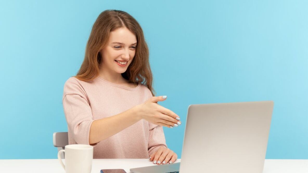 Muéstrate natural, usa tu lenguaje corporal como lo harías cara a cara