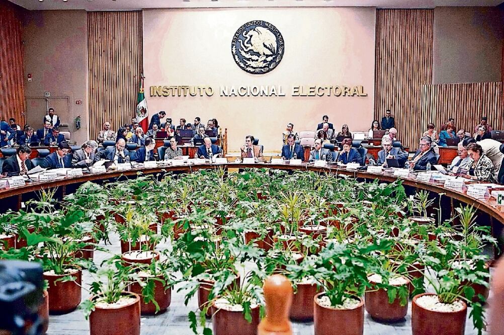 El INE contrató a una empresa que avisará si hay intentos de vulneración de sistemas electrónicos para evitar un posible hackeo (ARCHIVO EL UNIVERSAL)