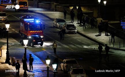 Tras jornada electoral, policías en París disparan a vehículo que intentó embestirlos; hay 2 muertos
