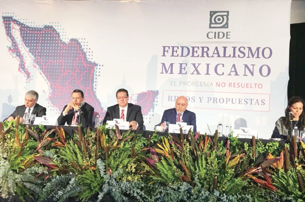 El CIDE reunió a más de 70 especialistas para analizar la intersección entre el arreglo federal y el diseño constitucional en México (TOMADA DE TWITTER)