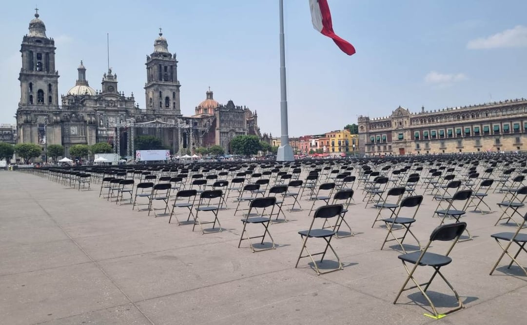Zócalo de la CDMX ya se encuentra en listo para el Lectódromo (22/04/2025). Foto: Frida Sánchez / EL UNIVERSAL