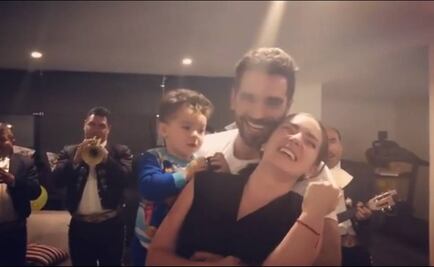 Marcus Ornellas le pide matrimonio a Ariadne Díaz 