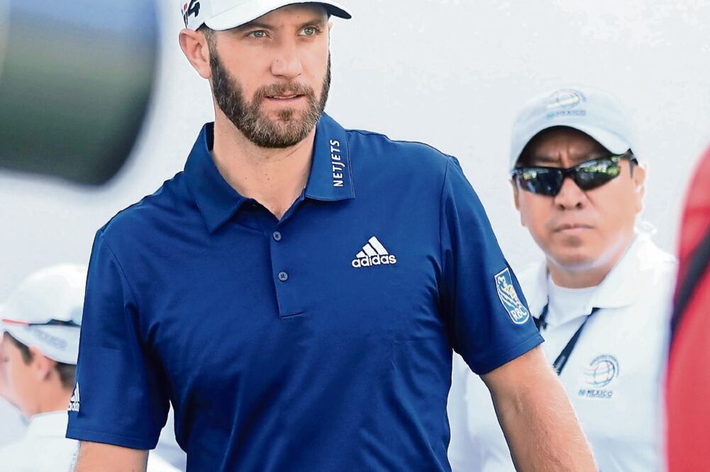 Un elemento de seguridad (der.) acompaña a los más destacados. Foto: IRVIN OLIVARES. EL UNIVERSAL