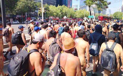 Día al Desnudo en la CDMX; "Encuerados" se quitan la ropa para visibilizar su estilo de vida y dejar atrás los tabúes  