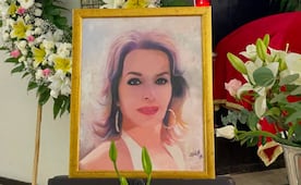 Entre flores, retratos y recuerdos, familiares y amigos dan el último adiós a Elsa Aguirre