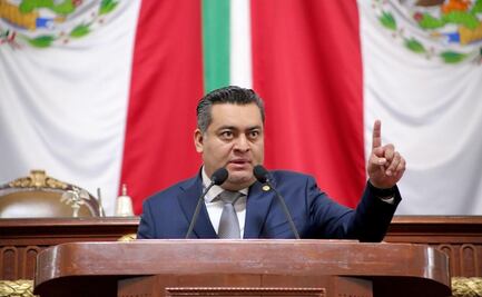 Diputado del PAN propone eliminar requisito para que propietarios informen sobre uso de inmuebles; es inicio de la "Venozolización", acusa