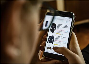 Millennials vs Baby Boomers, ¿quienes gastan más en Internet?