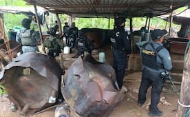 Aseguran y desmantelan tres laboratorios clandestinos en Guerrero; producían metanfetamina