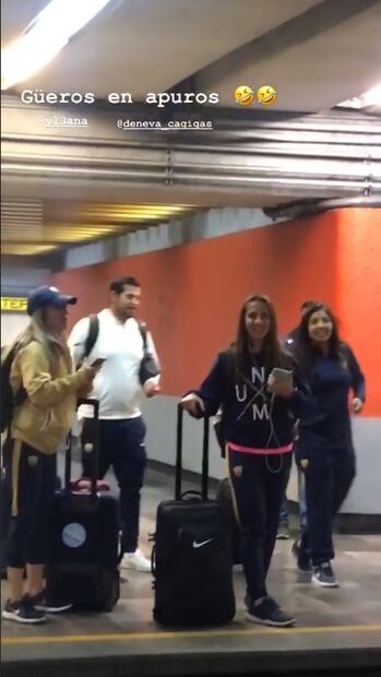 Pumas Femenil viaja en metro por bloqueos en aeropuerto de la CDMX