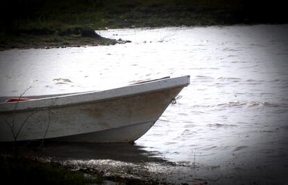 Rescatan a náufragos colombianos frente a Manzanillo
