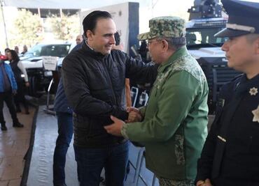 “Vamos pa' delante en seguridad”: Manolo Jiménez entrega 22 patrullas nuevas a la Policía de Torreón
