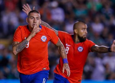 Nico Castillo tuvo minutos en la victoria del Benfica