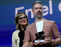 "En el camino", del mexicano David Pablos, gana como mejor película en los Horizontes de Venecia