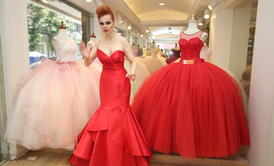 La exmodelo fue parte de la nueva colección del diseñador Rafael Hernández. Foto: CARLOS MEJIA/EL UNIVERSAL