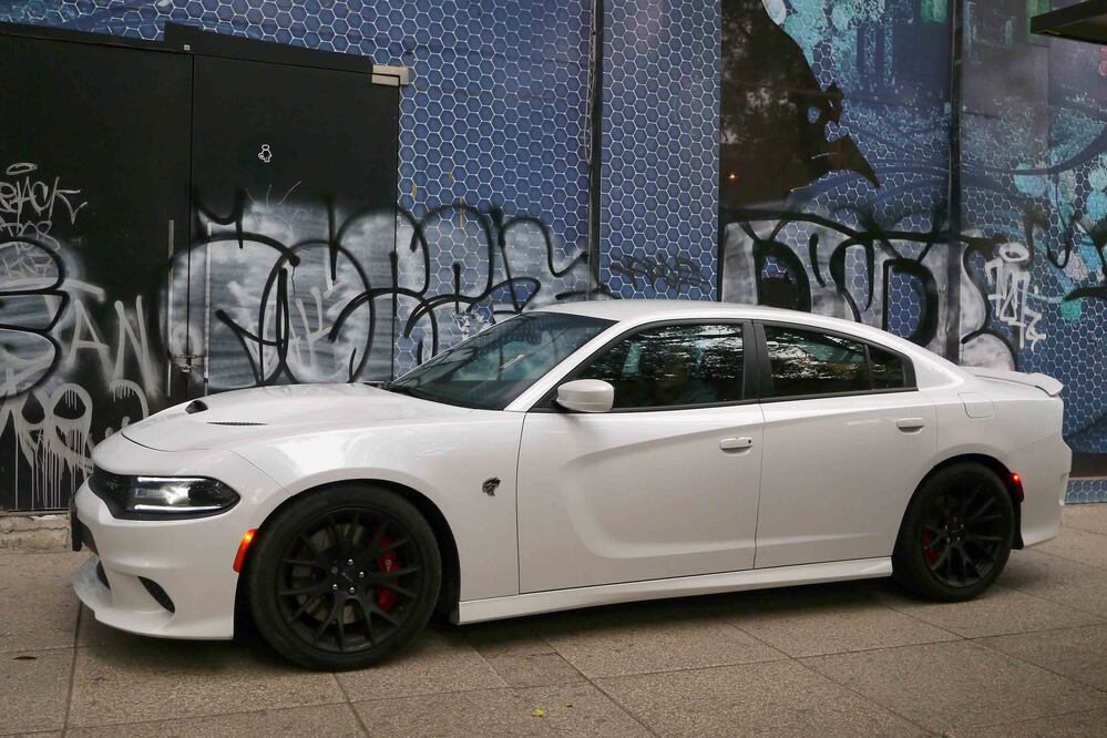 Prueba de manejo/Dodge Charger SRT Hellcat: Nació para romper cronómetros