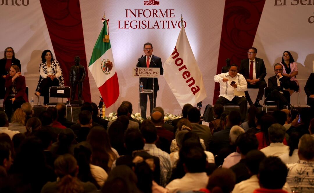 Ignacio Mier Velazco, vicecoordinador de Morena en el Senado de la República durante su primer informe legislativo (27/09/2025). Foto: X (@NachoMierV)
