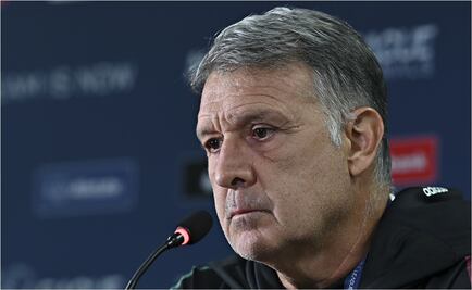 Pide "Tata" Martino respeto para Alan Pulido y Henry Martin