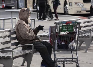 Número de solicitudes de ayuda por desempleo cae en EU; “despidos siguen en niveles bajos”, economista