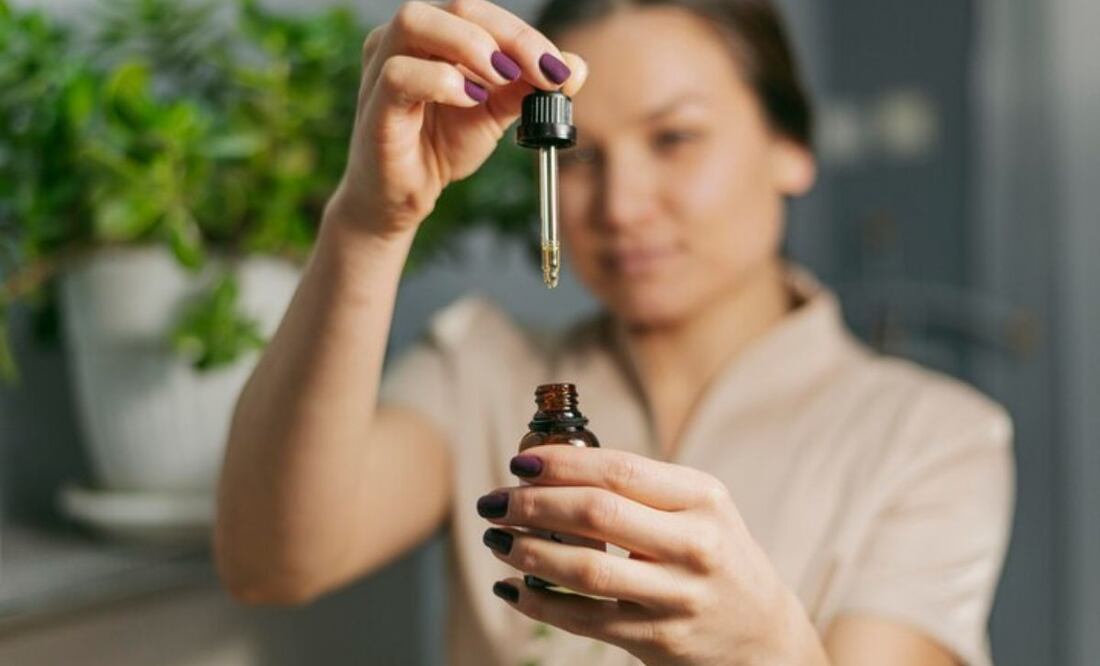 Aceite de Ahiflower un omega-3 de origen vegetal. Fuente: Freepik.