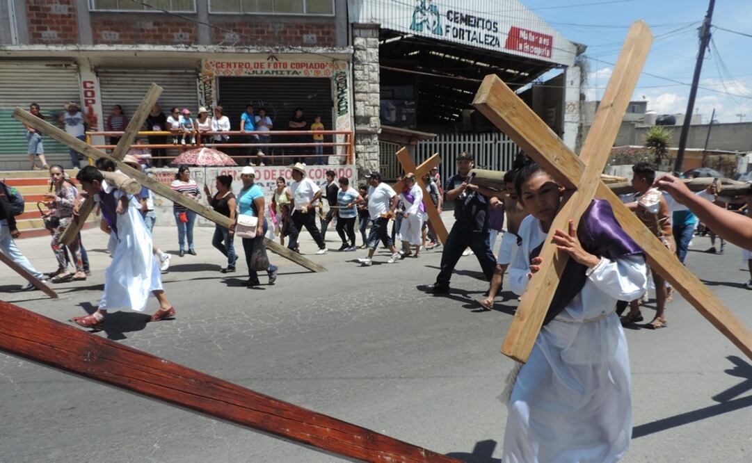 Las representaciones de la Pasión de Cristo en los pueblos de San Martin Tepetlixpa y La Aurora cumplen 58 y 76 años de escenificarse (Foto: Archivo / Juan Manuel Barrera / EL UNIVERSAL)