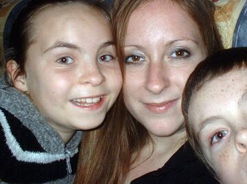 Dejé la universidad para adoptar a mis dos medio hermanos (y fue la mejor decisión de mi vida)