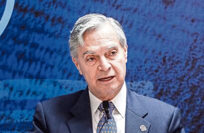 Derbez quiere ir por gobierno de Puebla