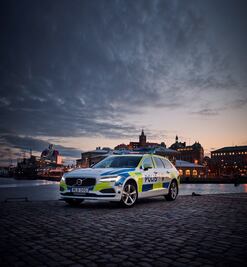 Policía sueca estrenará Volvo V90