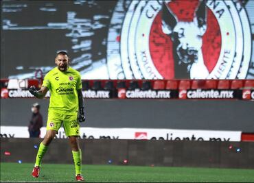 La espectacular jugada de Jonathan Orozco en su debut con Xolos