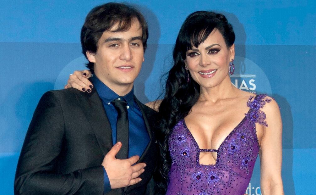 Maribel Guardia con su hijo Julián Figueroa. Foto: Archivo / EL UNIVERSAL