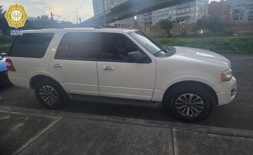 Caen presuntos integrantes de Los Tanzanios con droga y arma en Benito Juárez. Foto: Secretaría de Seguridad Ciudadana de la CDMX