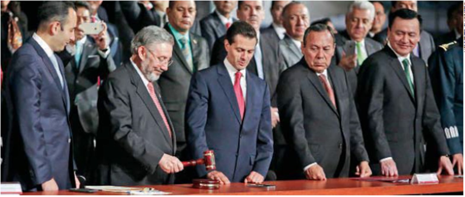 El presidente EPN encabezó hoy a las 00:00 hrs la entrada en vigor del Nuevo Sistema de Justicia Penal (LUIS CORTÉS. EL UNIVERSAL)