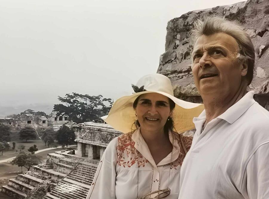 La pianista mexicana Luz María Puente y Bernard Flavigny, en Palenque, Chiapas. Foto: Especial