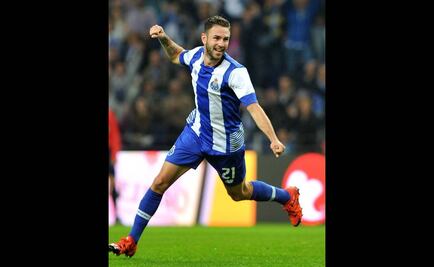 Miguel Layún brilla en el triunfo del Porto