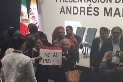 Protesta Elena Poniatowska contra alianza de AMLO y Encuentro Social