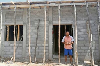 Avanza recontrucción de casas en Juchitán