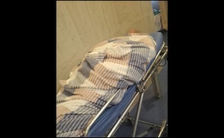 Denuncian presunta negligencia en hospital del IMSS Pachuca; dan de alta a adulto mayor grave tras un accidente automovilístico 