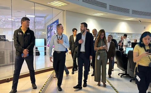 Metro comparte experiencia con Bogotá; Adrián Rubalcava muestra modernización de la Línea 1