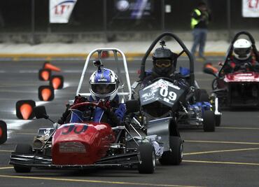 Mexican students create sustainable go-kart